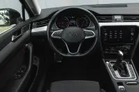 Volkswagen Passat 110kW thumbnail