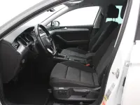 Volkswagen Passat 2 90kW thumbnail