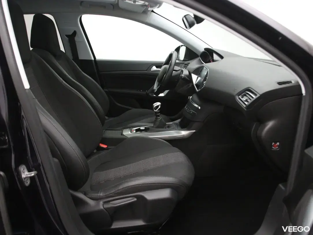 Peugeot 308 1.5 96kW