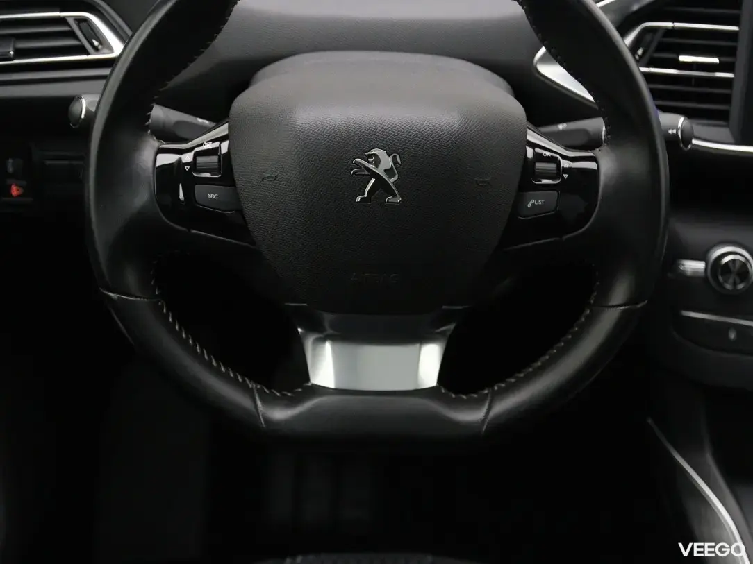 Peugeot 308 1.5 96kW