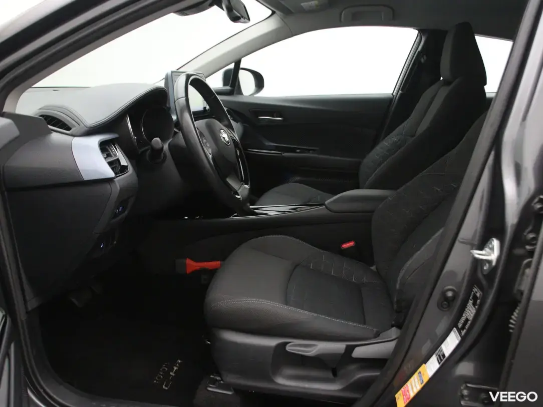 Toyota C-HR 1.8 72kW