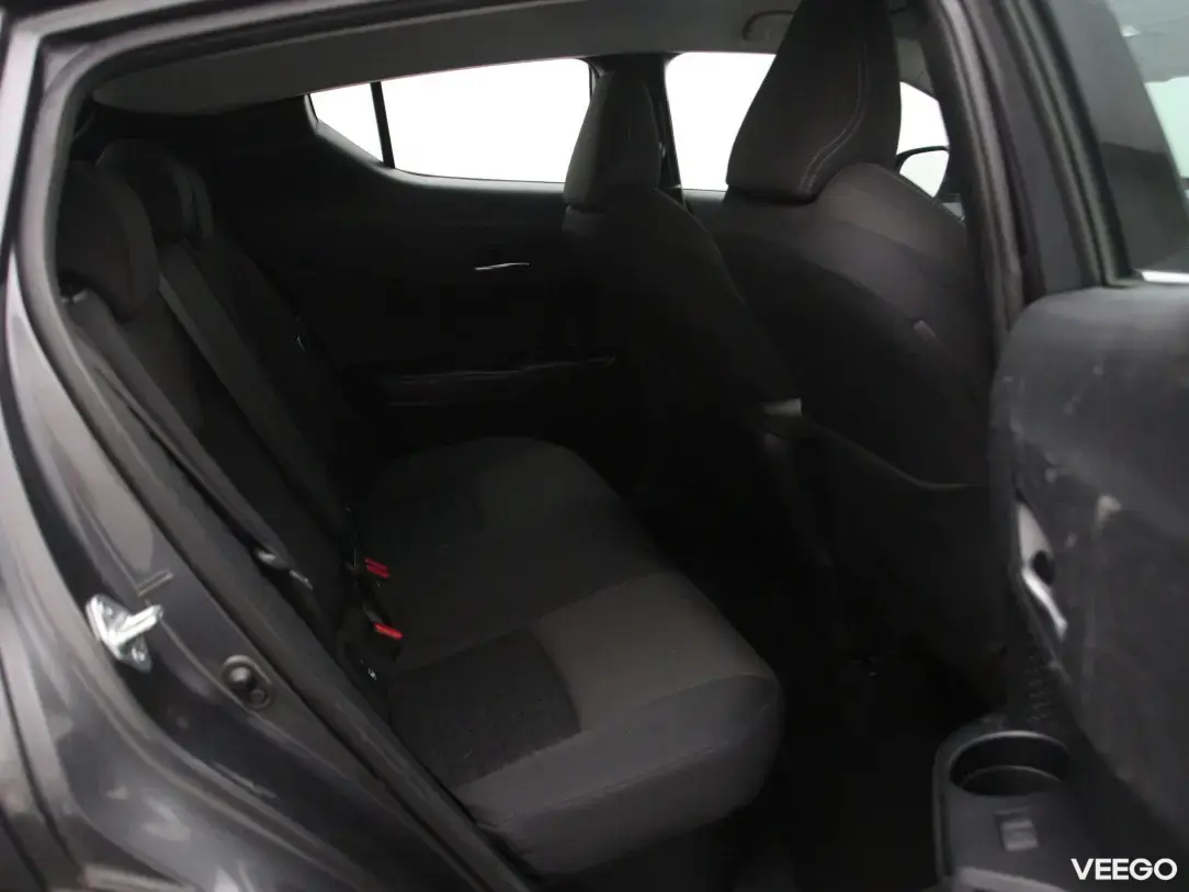 Toyota C-HR 1.8 72kW