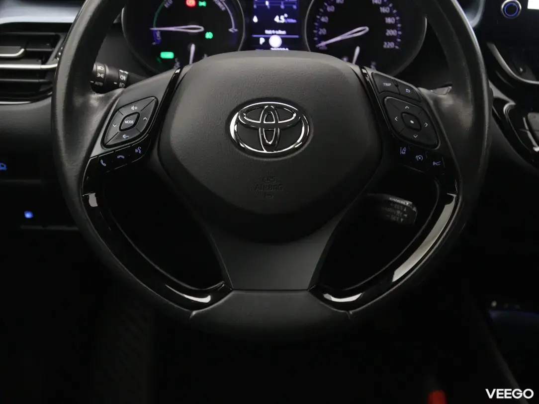 Toyota C-HR 1.8 72kW