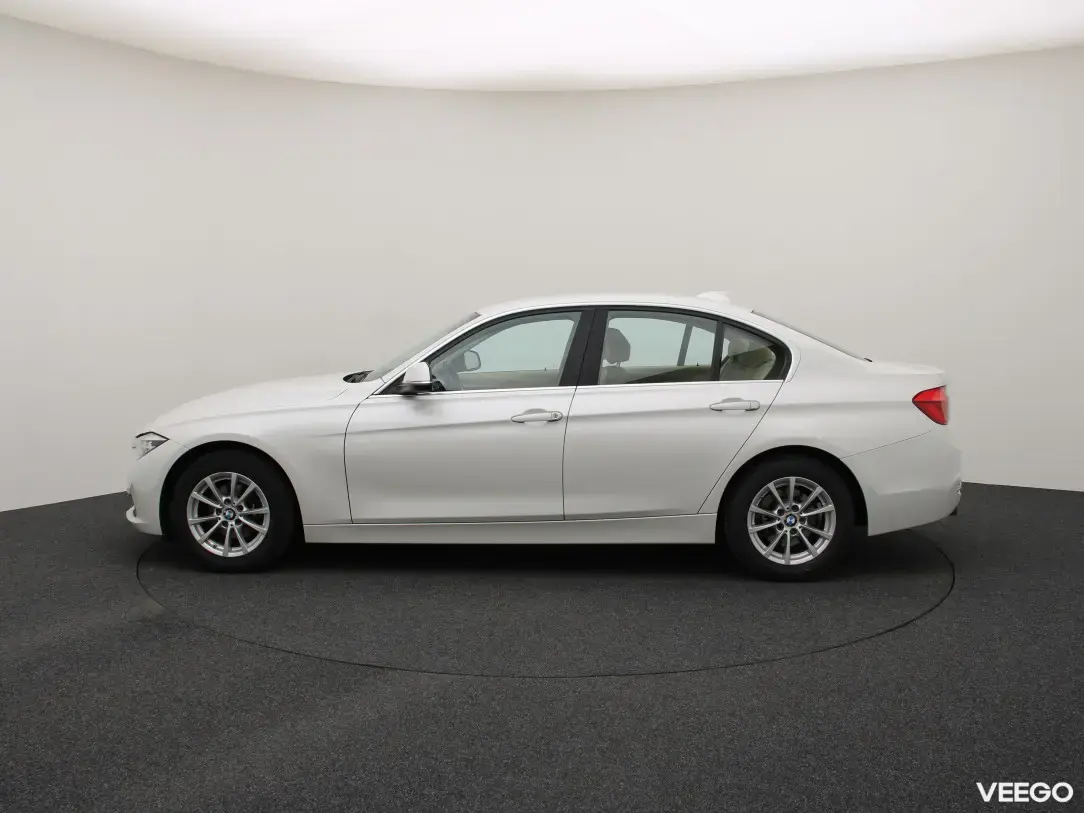 BMW 318 1.5 100kW