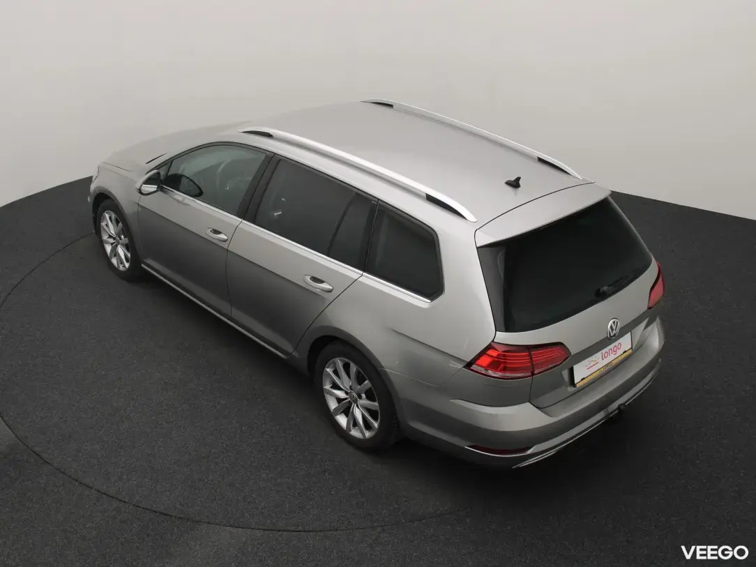 Volkswagen Golf 1.6 85kW