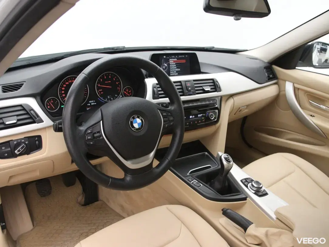BMW 318 1.5 100kW