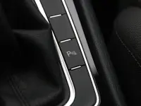 Volkswagen Golf 1.6 85kW thumbnail