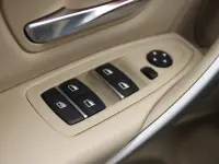 BMW 318 1.5 100kW thumbnail