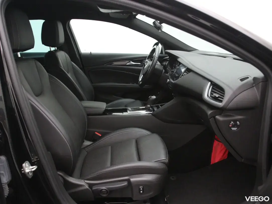 Opel Insignia 1.5 90kW