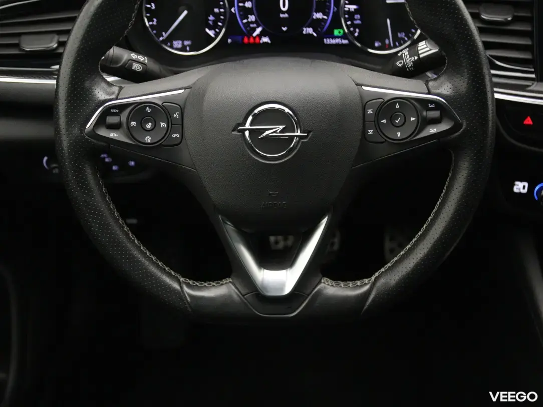Opel Insignia 1.5 90kW