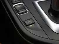 BMW 320 2 135kW thumbnail