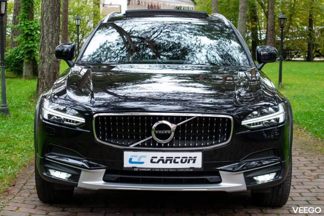 Volvo V90 Cross Country PRO Xenium Wntr 2 173kW