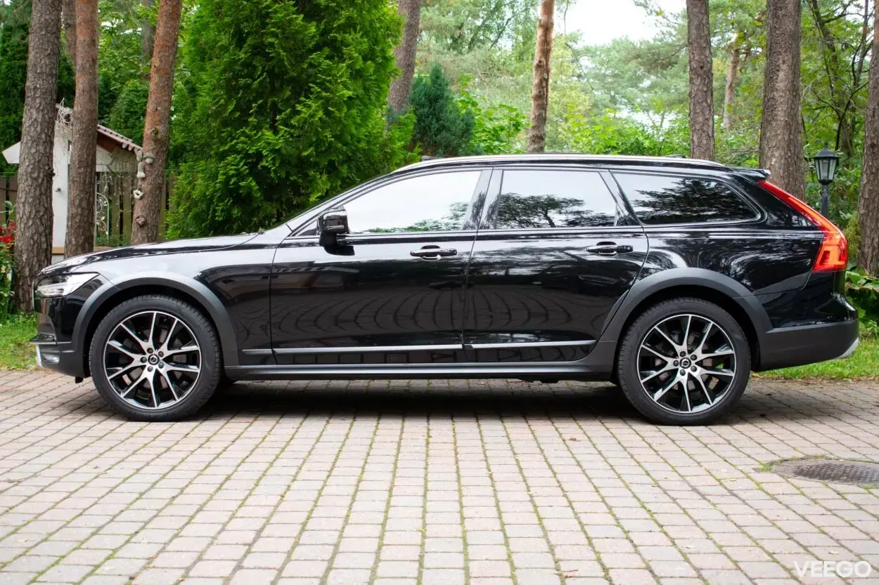 Volvo V90 Cross Country PRO Xenium Wntr 2 173kW