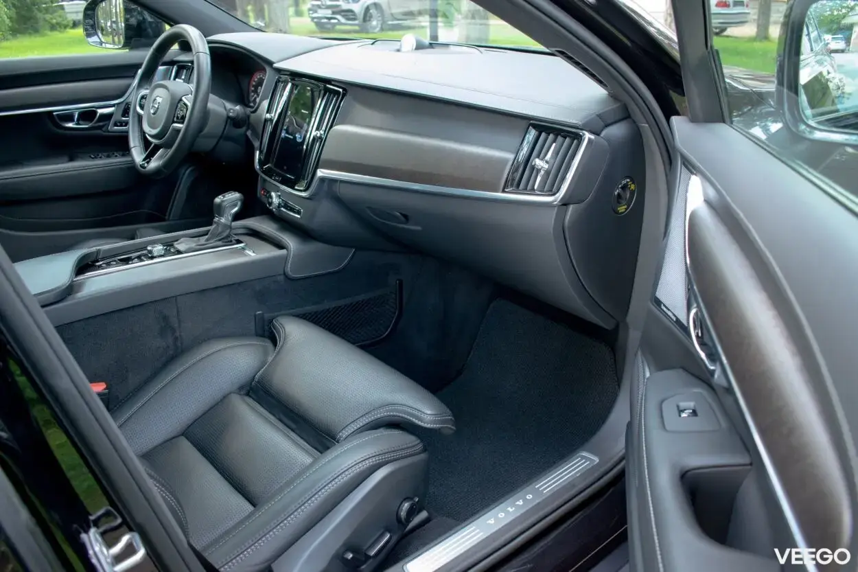 Volvo V90 Cross Country PRO Xenium Wntr 2 173kW