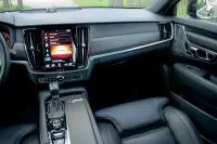 Volvo V90 Cross Country PRO Xenium Wntr 2 173kW thumbnail