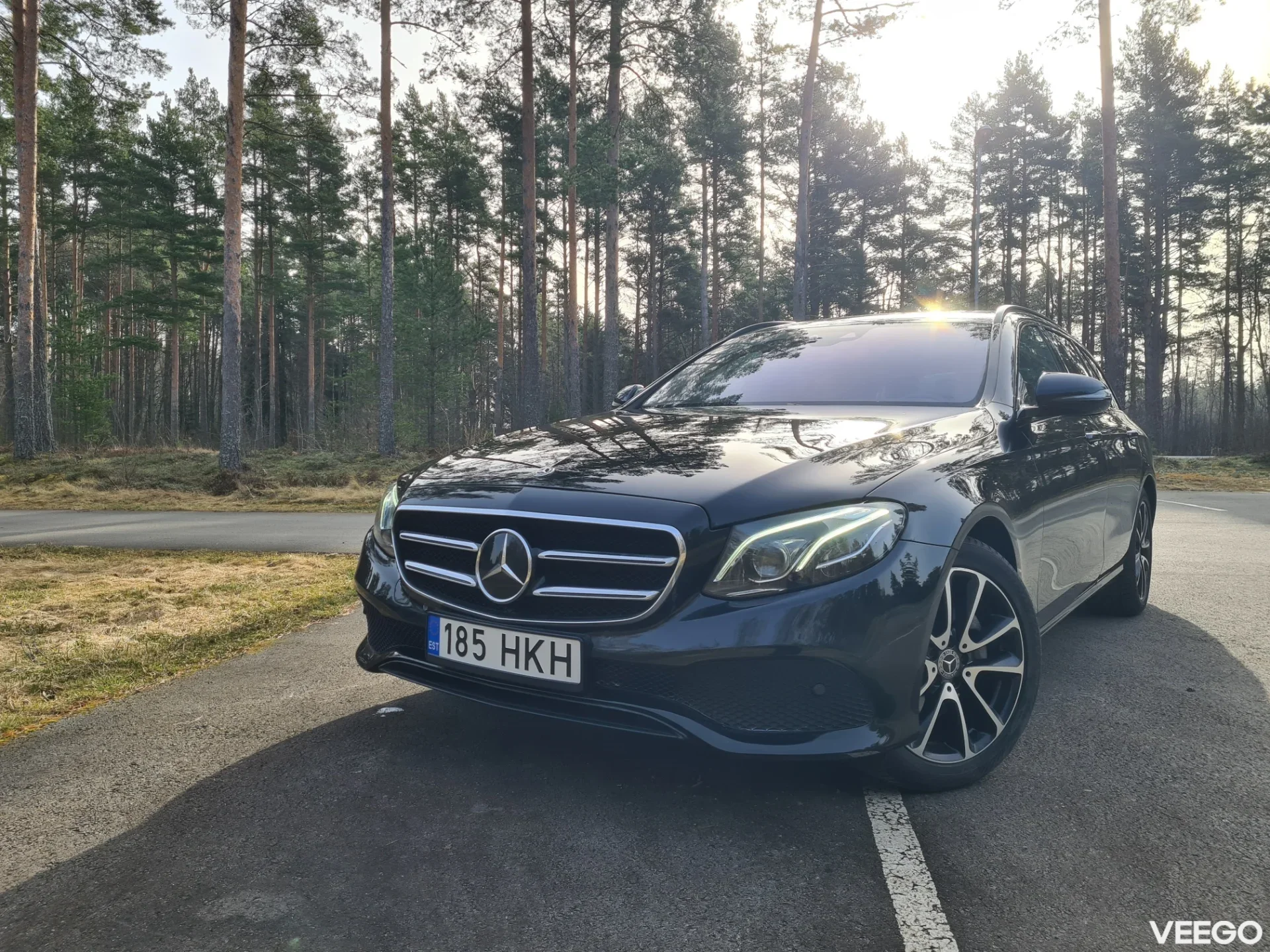 Mercedes-Benz E220 W213 2.0 143kW