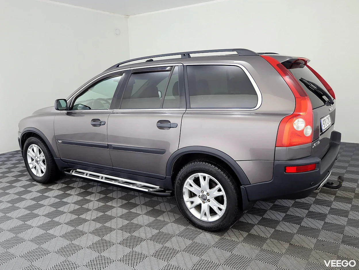Volvo XC90 2.4 136kW