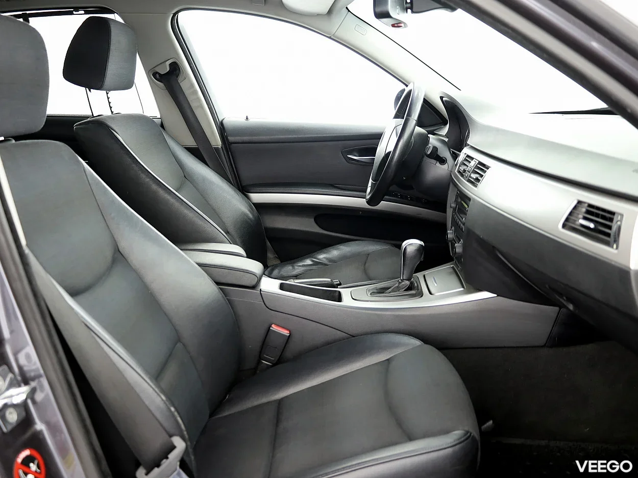 BMW 320 2.0 110kW