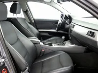 BMW 320 2.0 110kW thumbnail