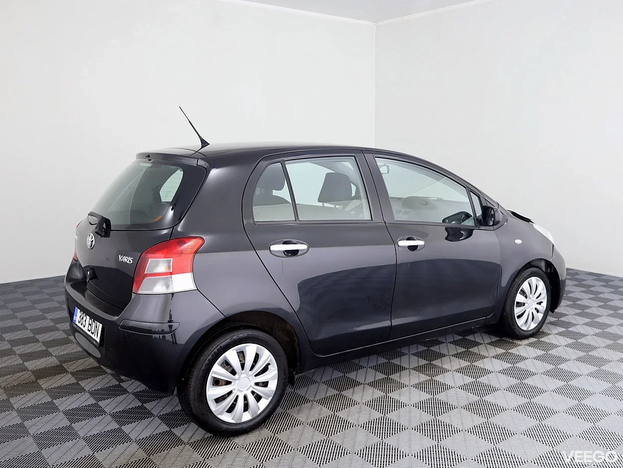 Toyota Yaris 1.3 73kW