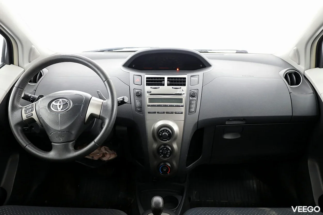 Toyota Yaris 1.3 73kW