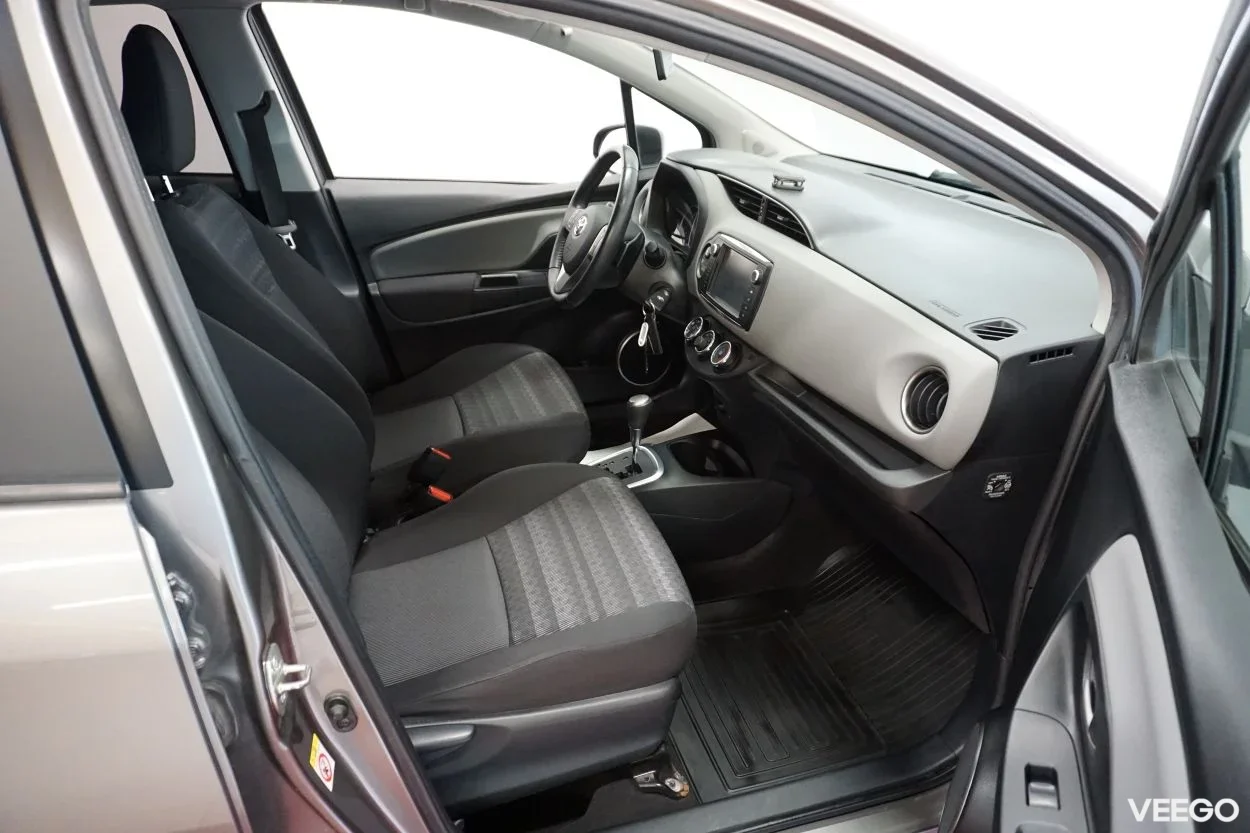 Toyota Yaris Active 1.3 73kW