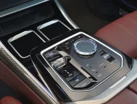BMW i7 xDrive60 M Sportpakett 400kW thumbnail