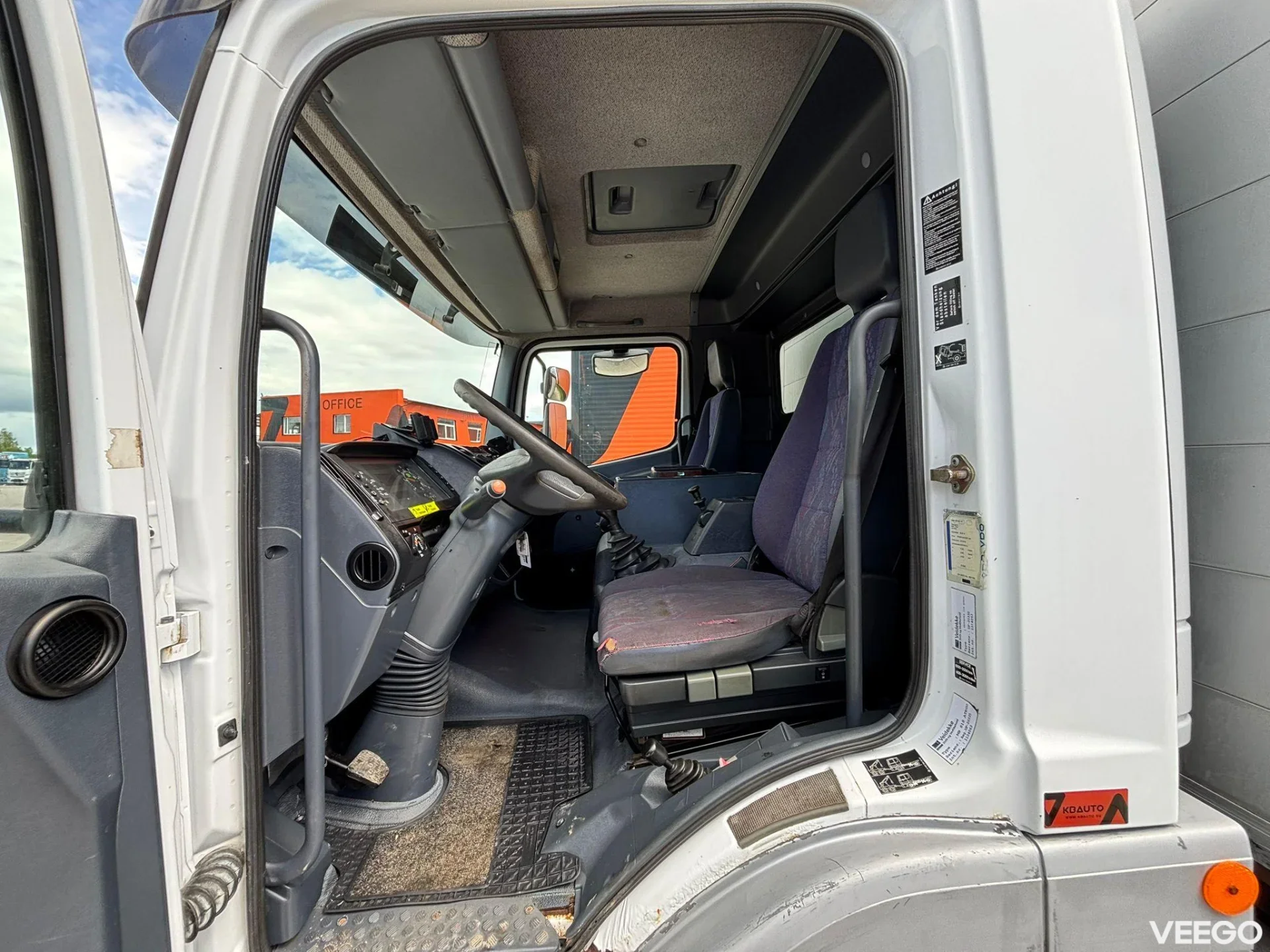 Mercedes-Benz Atego PK 2900 / BOX L=3823 180kW
