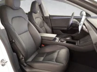 Tesla Model 3 Long Range Dual Motor AWD 0kW thumbnail
