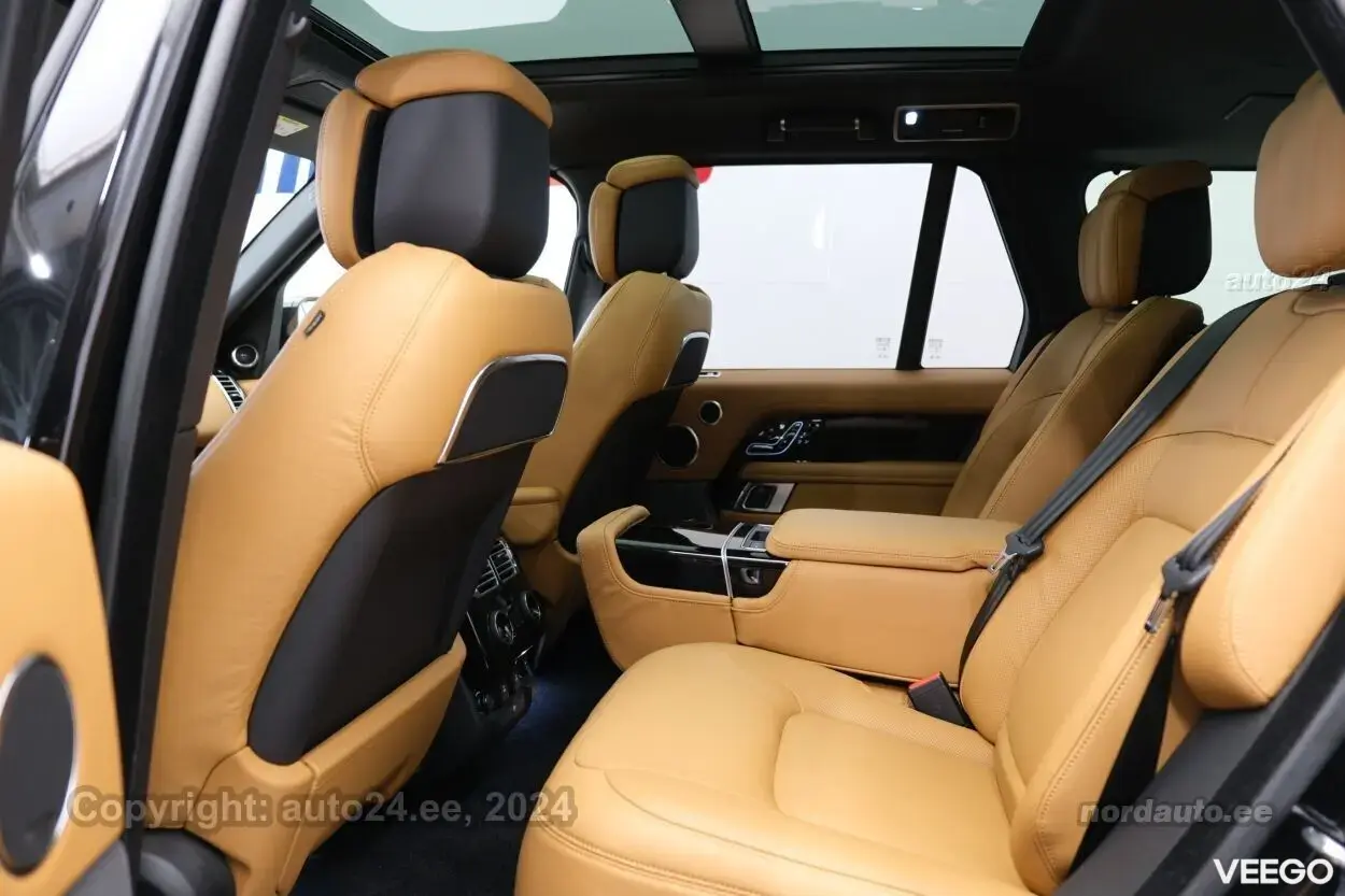 Land Rover Range Rover P400e Autobiography Fifty Edition 2 221kW