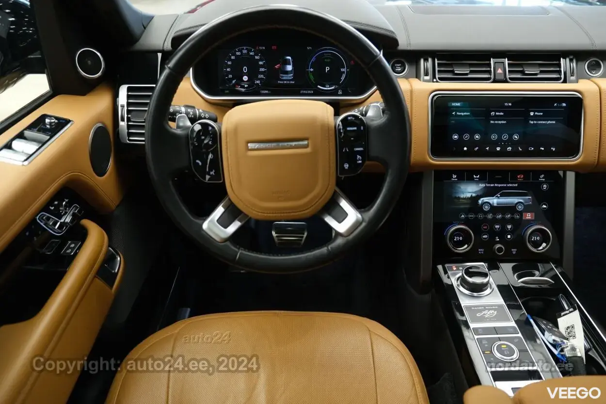 Land Rover Range Rover P400e Autobiography Fifty Edition 2 221kW