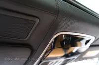 Land Rover Range Rover P400e Autobiography Fifty Edition 2 221kW thumbnail