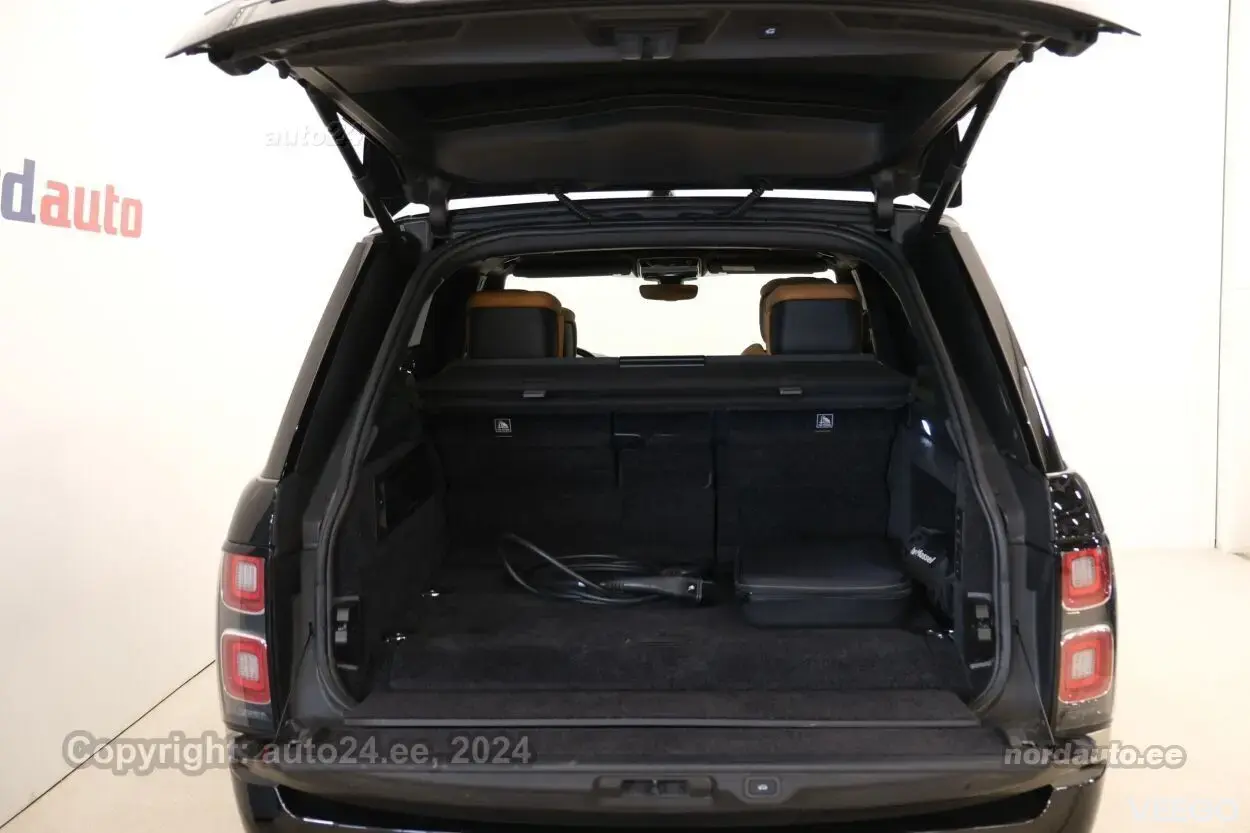 Land Rover Range Rover P400e Autobiography Fifty Edition 2 221kW