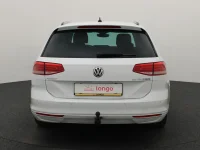 Volkswagen Passat 2 110kW thumbnail