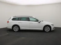 Volkswagen Passat 2 110kW thumbnail