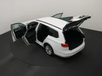 Volkswagen Passat 2 110kW thumbnail