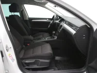 Volkswagen Passat 2 110kW thumbnail