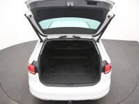Volkswagen Passat 2 110kW thumbnail