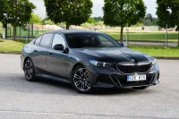 BMW 520 2.0 145kW thumbnail