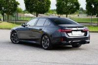 BMW 520 2.0 145kW thumbnail