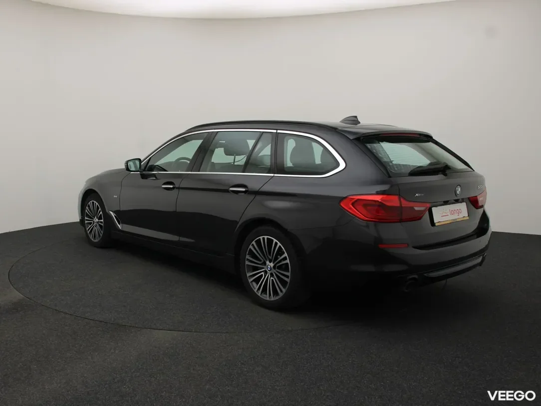 BMW 520 2 140kW