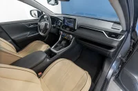 Toyota RAV4 Luxury 129kW thumbnail