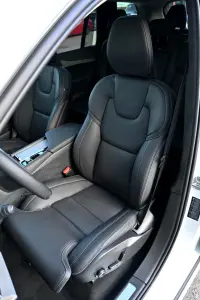 Volvo XC90 T8 TWIN ENGINE LUXURY+ B&W ULTIMATE BRIGHT XENIUM INTELLI FULL 2 335kW thumbnail