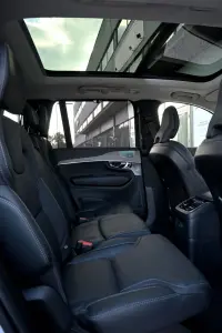 Volvo XC90 T8 TWIN ENGINE LUXURY+ B&W ULTIMATE BRIGHT XENIUM INTELLI FULL 2 335kW thumbnail