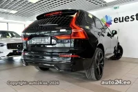 Volvo XC60 AWD B&W LUXURY+ BLACK EDITION ULTIMATE INTELL 293kW thumbnail