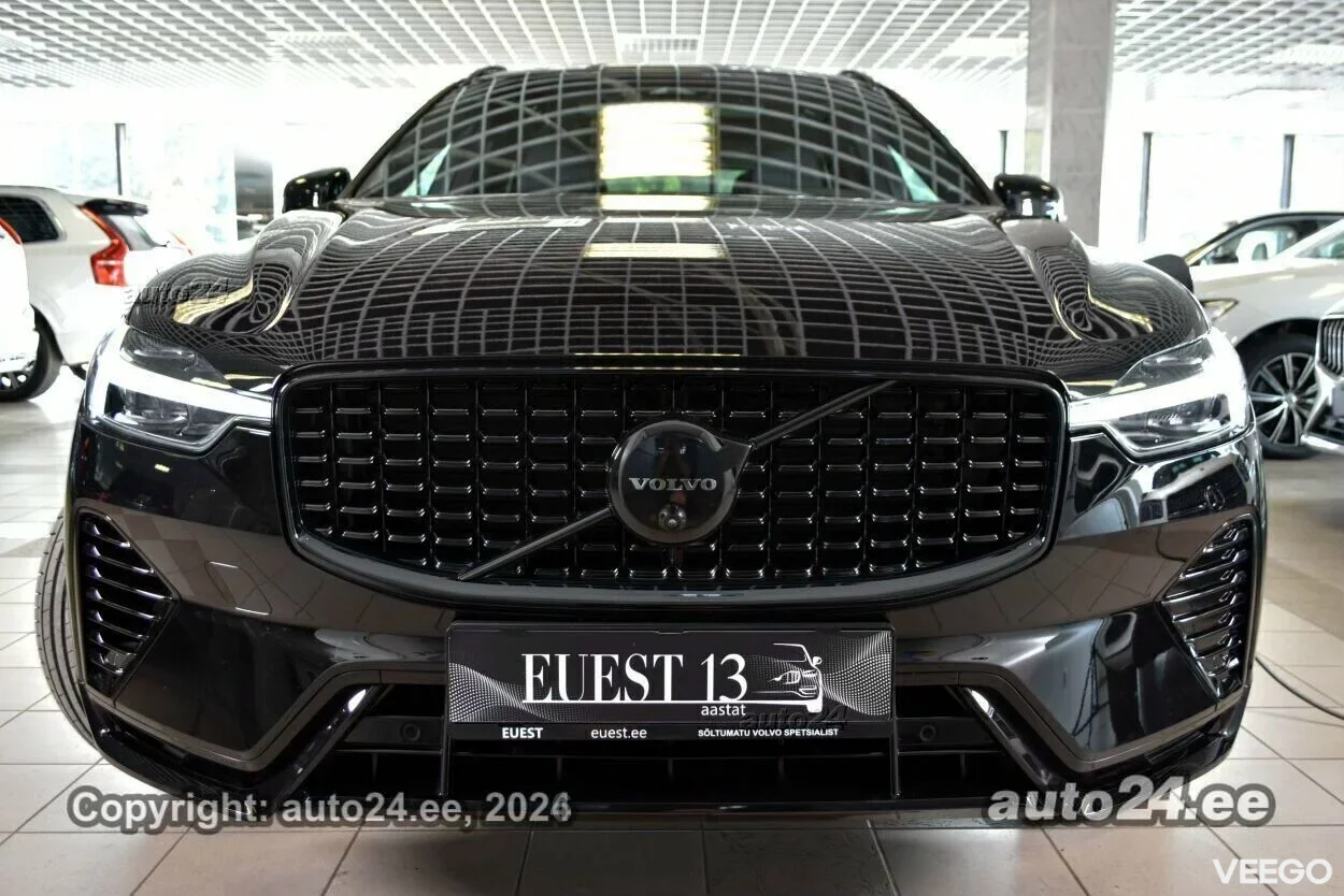 Volvo XC60 AWD B&W LUXURY+ BLACK EDITION ULTIMATE INTELL 293kW
