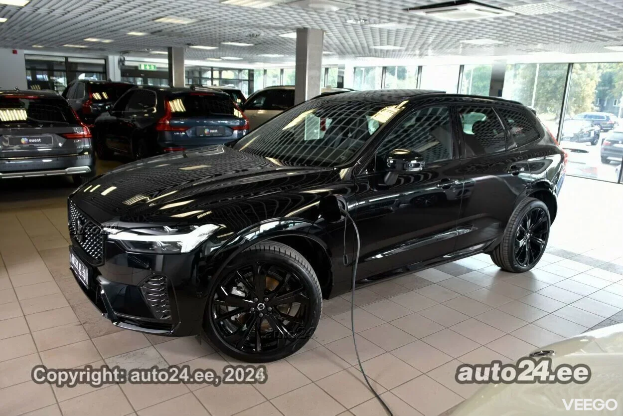 Volvo XC60 AWD B&W LUXURY+ BLACK EDITION ULTIMATE INTELL 293kW