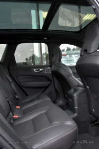 Volvo XC60 AWD B&W LUXURY+ BLACK EDITION ULTIMATE INTELL 293kW thumbnail