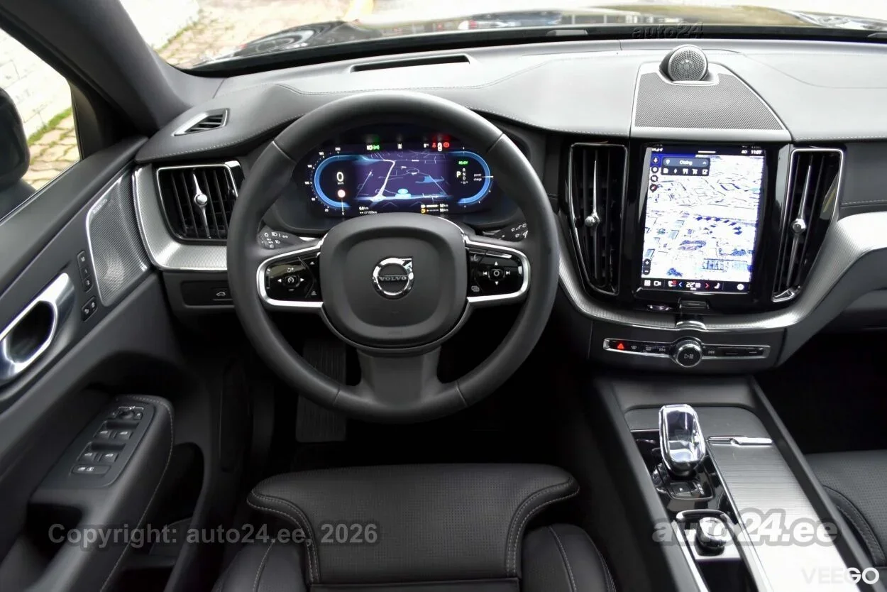 Volvo XC60 AWD B&W LUXURY+ BLACK EDITION ULTIMATE INTELL 293kW