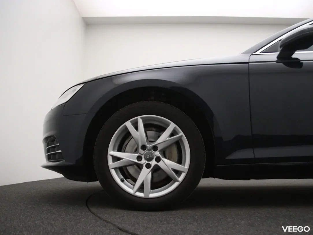 Audi A4 2 140kW